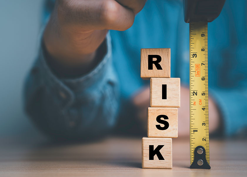 Sentiment Remains Extreme as Fed Warns of Risks